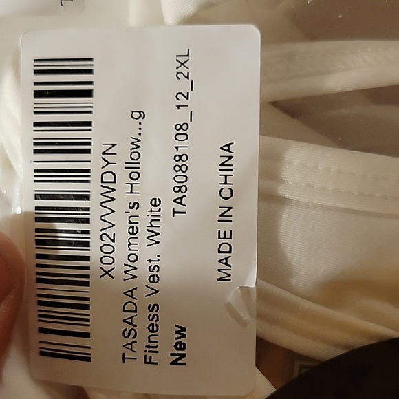 Nwt Strappy Sports Bra for Women - High Neck Crisscross - Picture 3 of 3